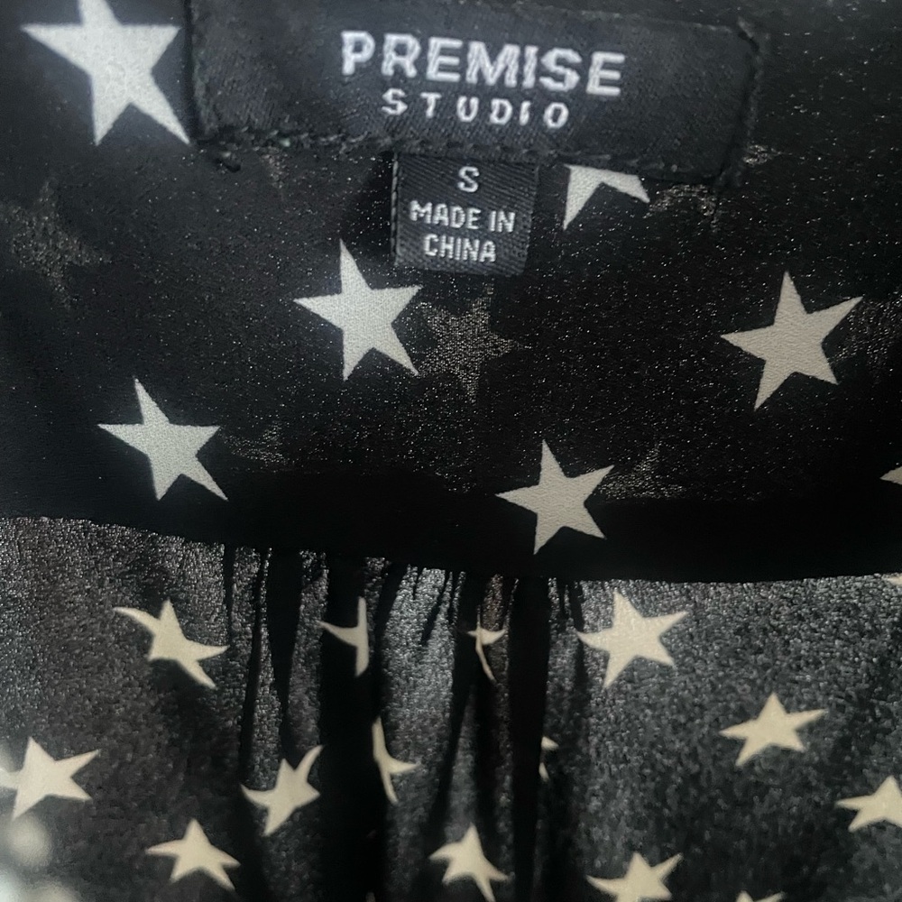 Premise Studio Starry Black and White Blouse
